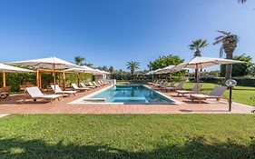 Villa Carlotta Resort